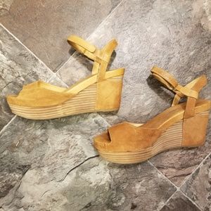 Antelope wedge sandals